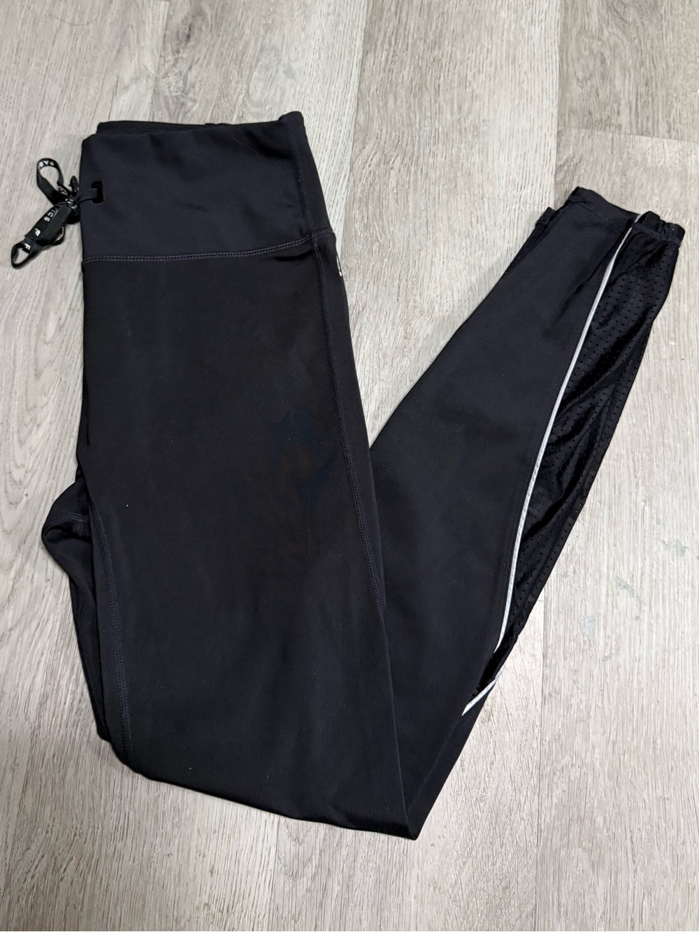 •FABLETICS• LEGGINGS - Picture 7 of 8